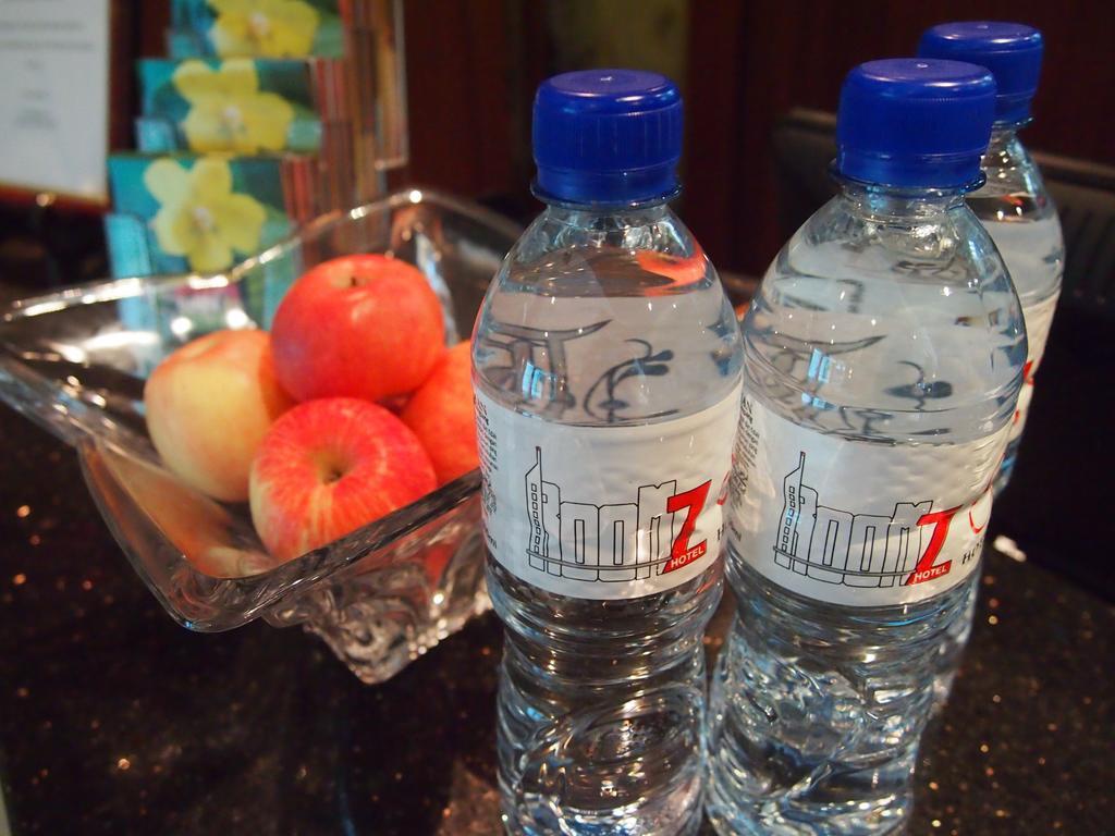 Roomz Hotel Seria Zewnętrze zdjęcie
