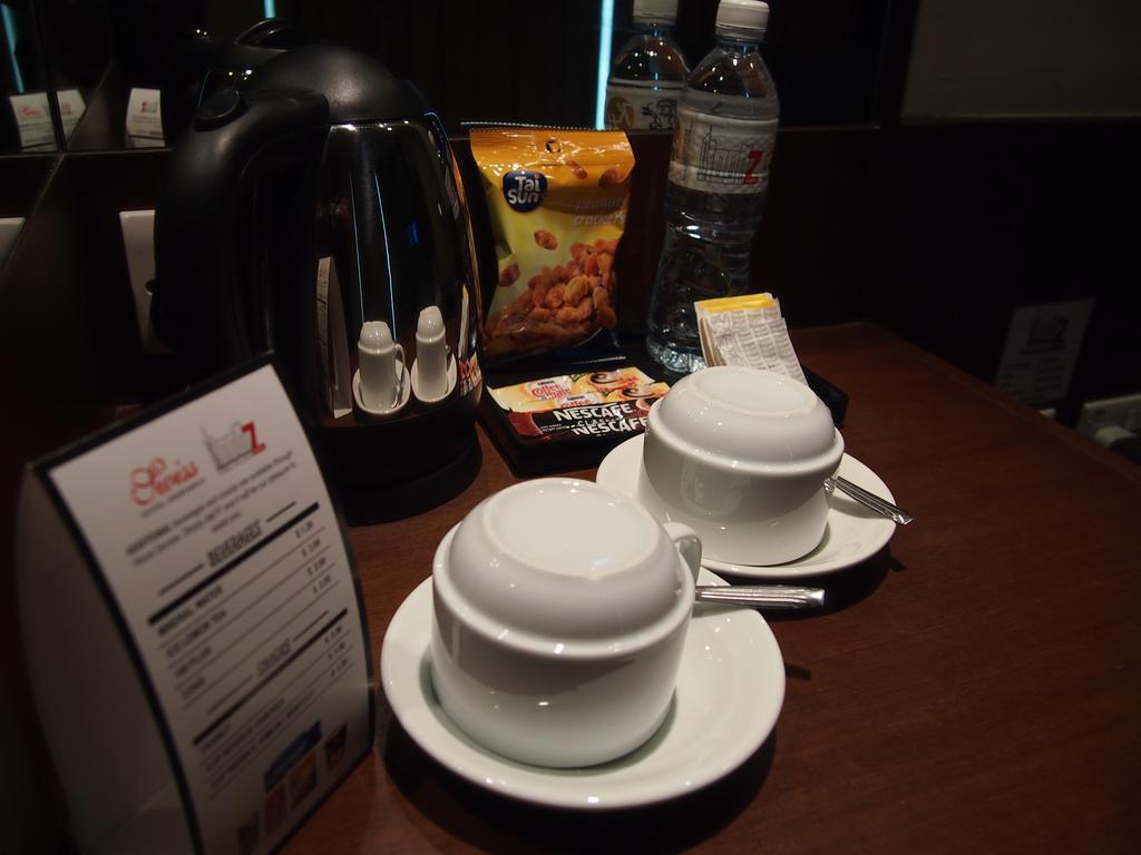 Roomz Hotel Seria Zewnętrze zdjęcie