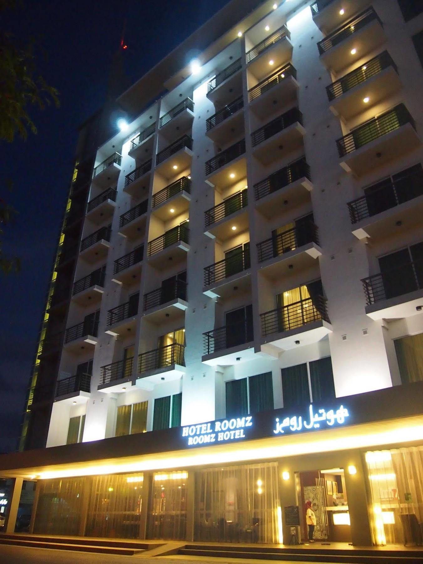Roomz Hotel Seria Zewnętrze zdjęcie