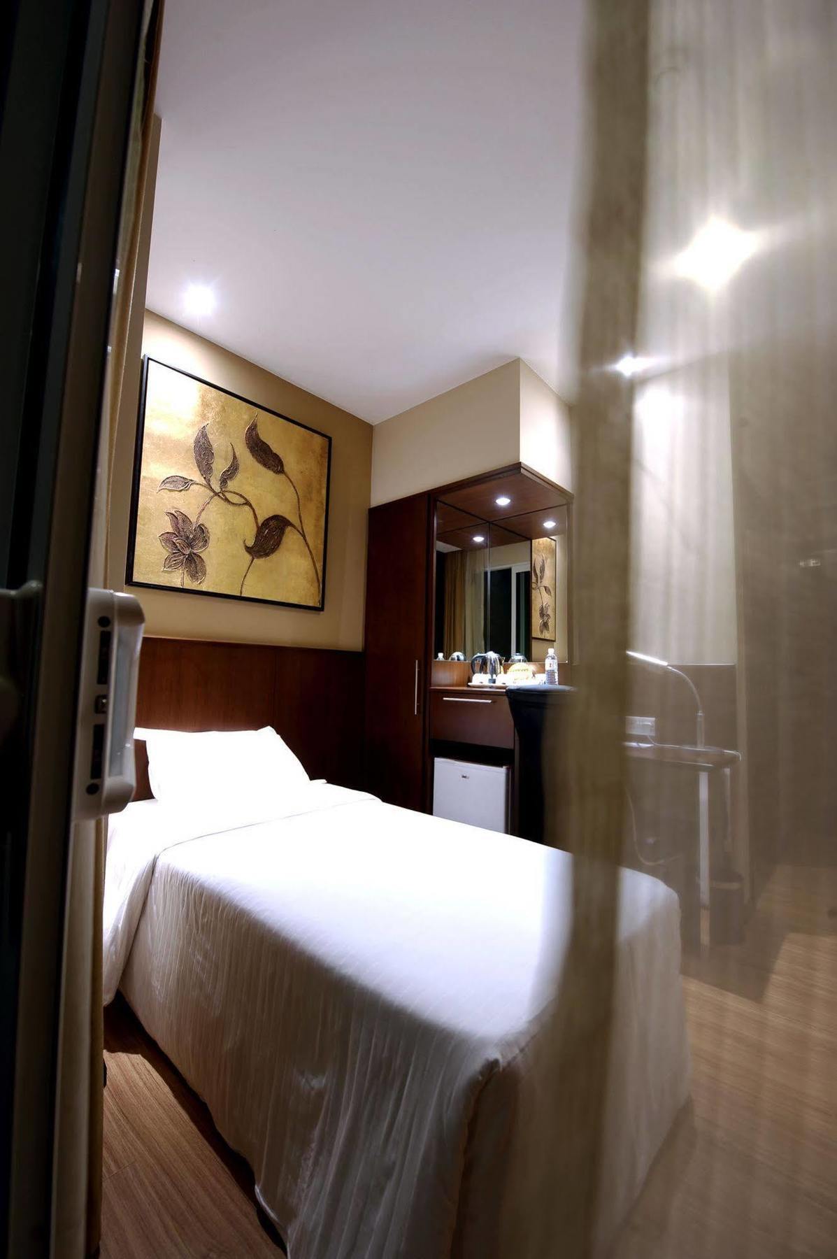 Roomz Hotel Seria Zewnętrze zdjęcie